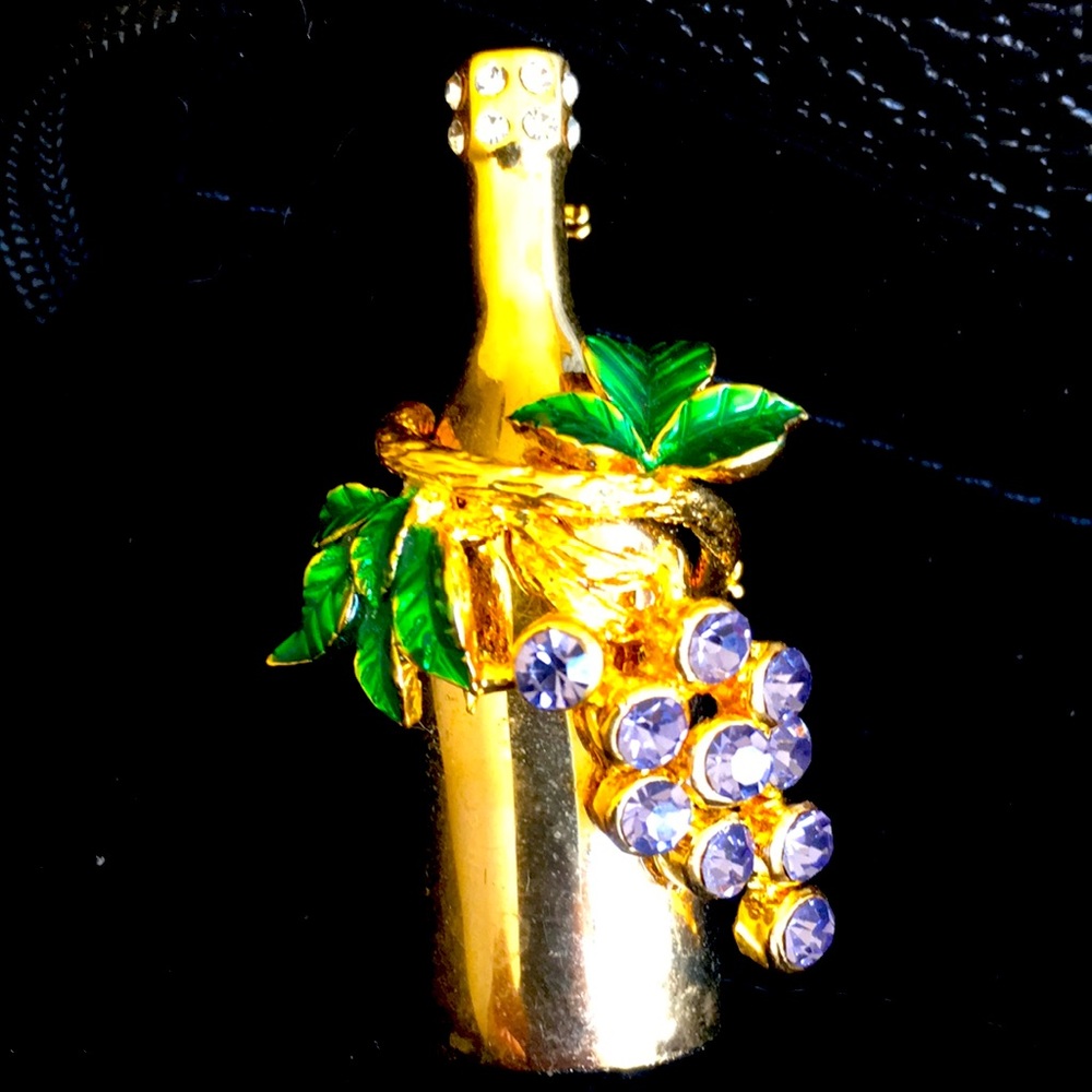 Vintage Wine Bottle Brooch